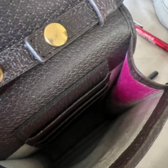 Mini crossbody Gucci bag. Great condition. - Picture 3 of 3